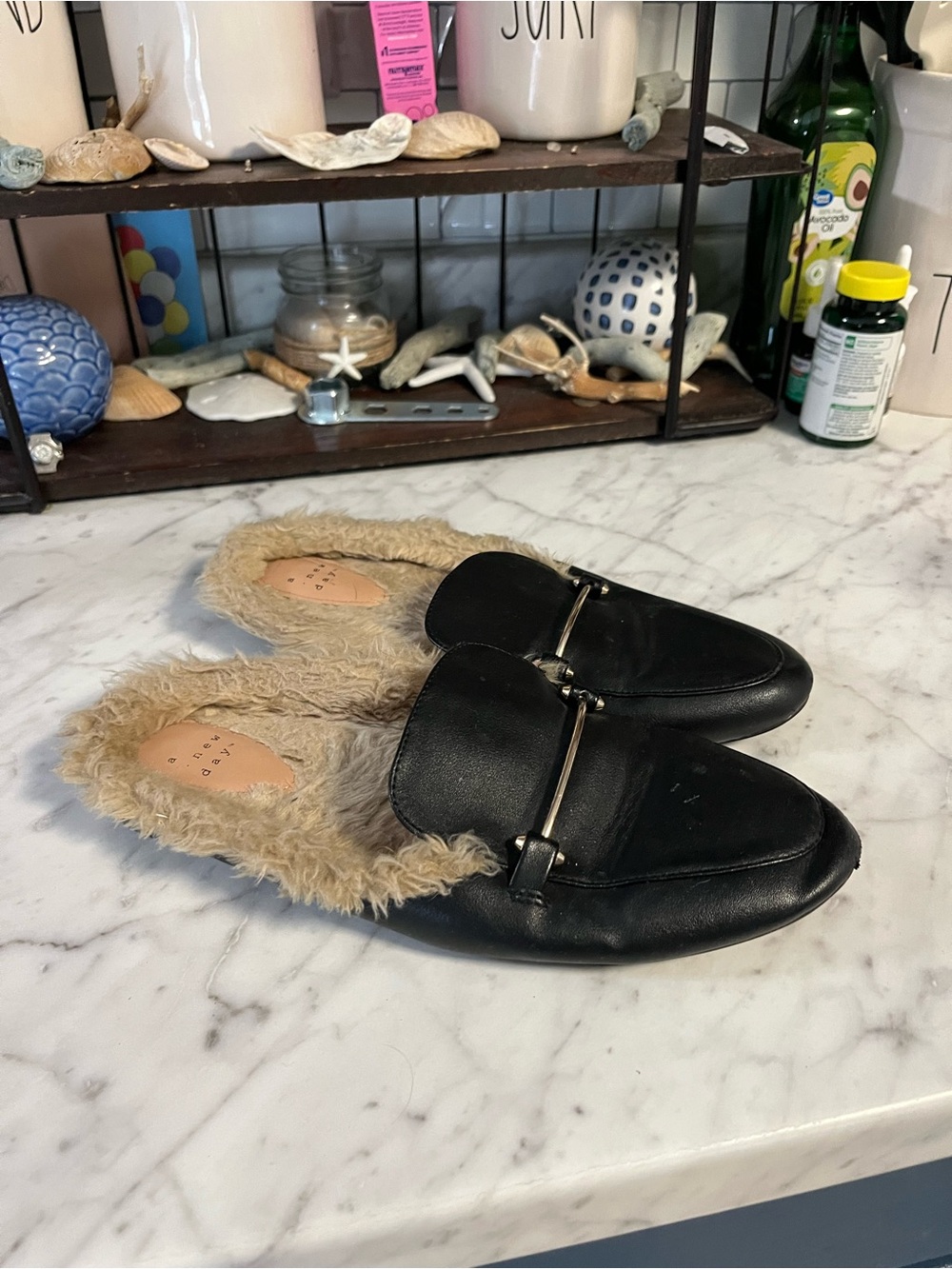 a new day Black Faux-Fur Lined Slip-On Mule Loafers size 10